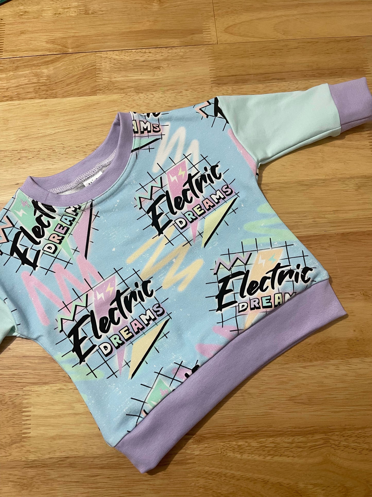 Kids “Electric Dreams” Skater Sweater – 80s Retro Sweatshirt, Ready To Post