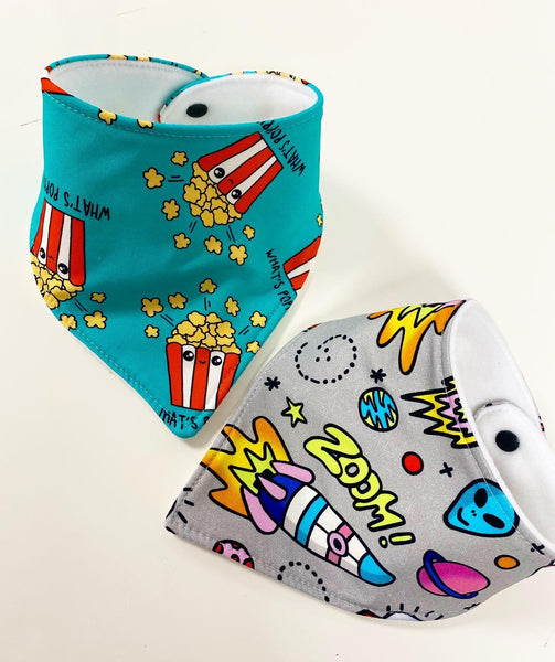 4 Surprise Bandana Bibs