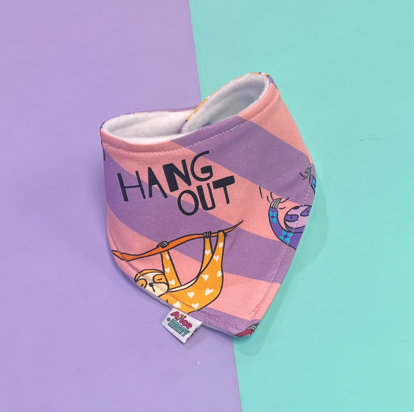 Hang Out Bandana Bib